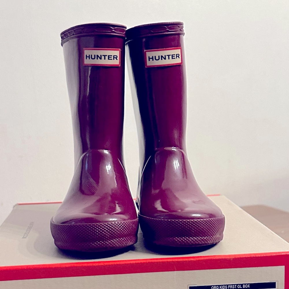 Hunter Boots purple toddler size 9